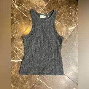 𝅺Aritzia Wilfred Free sculpt tank XS (fits up to 6 IMO)